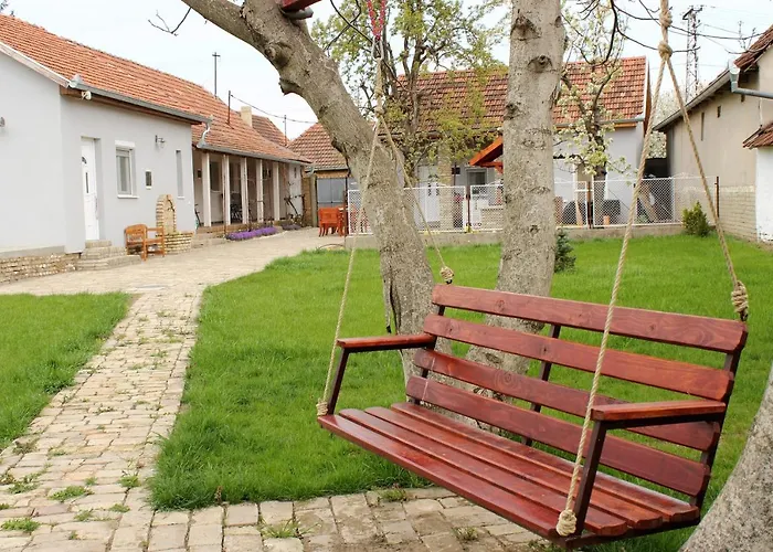 Julia Apartman